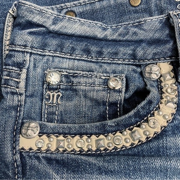 Miss Me Skinny Jeans Low Rise Back Flap Silver Studded Bling Y2K Denim Size 26 - Picture 9 of 14
